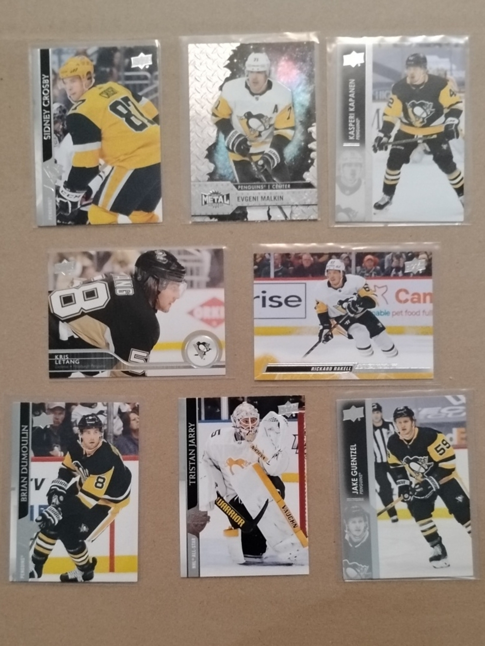 Pittsburgh Penguins Hockey Card Lot / Sydney Crosby / Evgeny Malkin